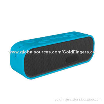 Outdoor Waterproof Wireless Bluetooth Speaker with Handsfree to Answer Calls